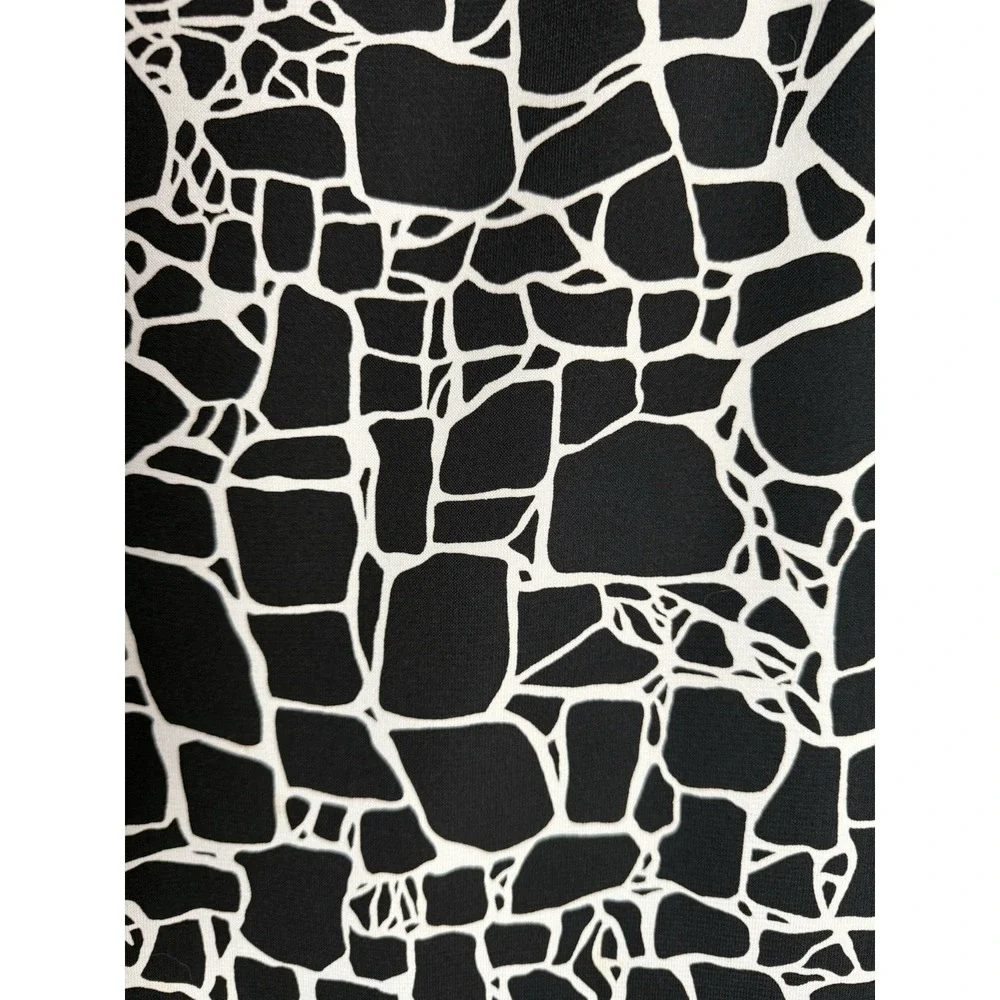 VTG Le Suit Petit Skirt Size 16 Black Cream Abstract Print A-Line Lined‎ Career